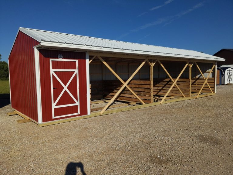 14'x42' Horse Loafing Shed with Tack Room and Divider Walls ...