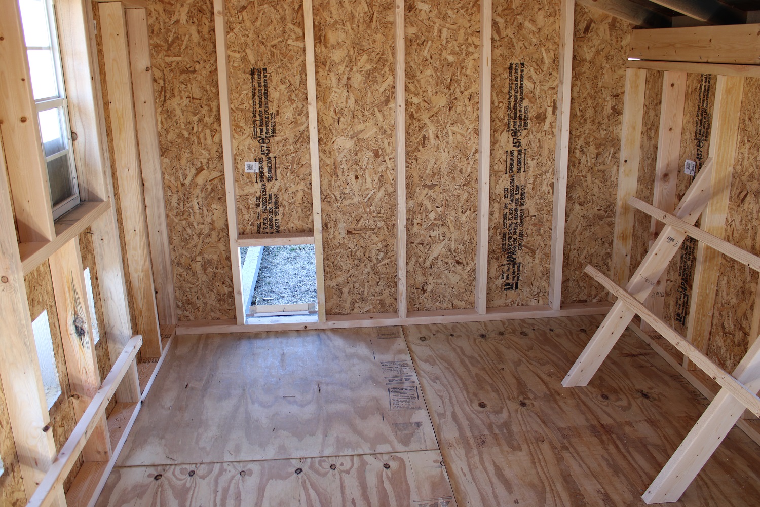 8'x12' Chicken Coop with 8' Run. Raised Nesting Boxes - Projective ...
