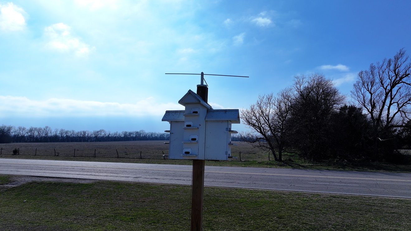 Purple Martin House with Winch Pole - Projective Fabrication